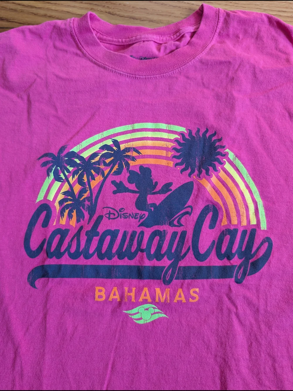 Disney Cruise Line Castaway Cay Women's Tee Shirt Hot Pink Size M
